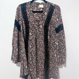 Knox Rose Black and White‎ Asymmetrical Tunic XS
